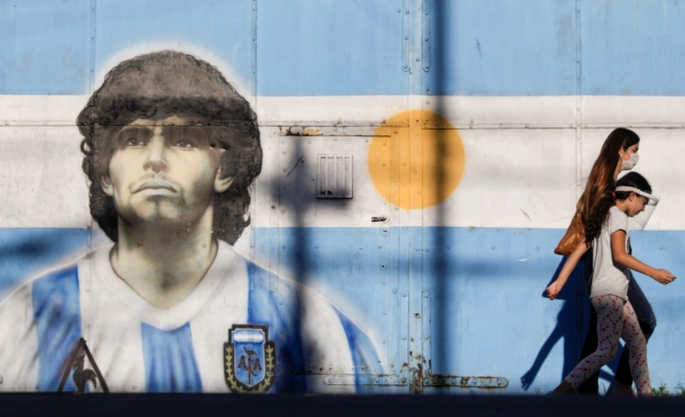 Medical staff in argentina to be tried for maradona death