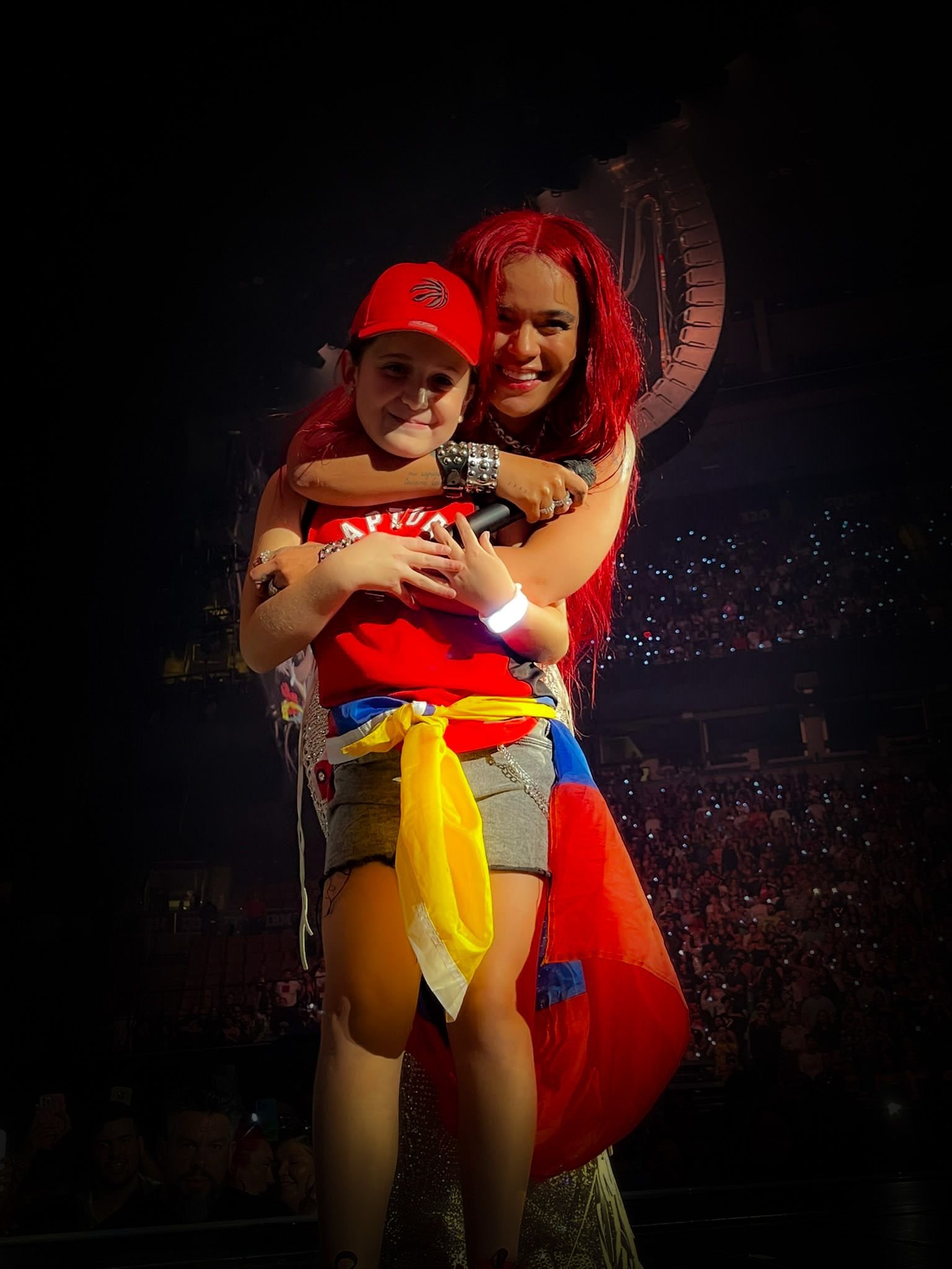 who’s the young girl that karol g brought on stage with her in toront &hellip;