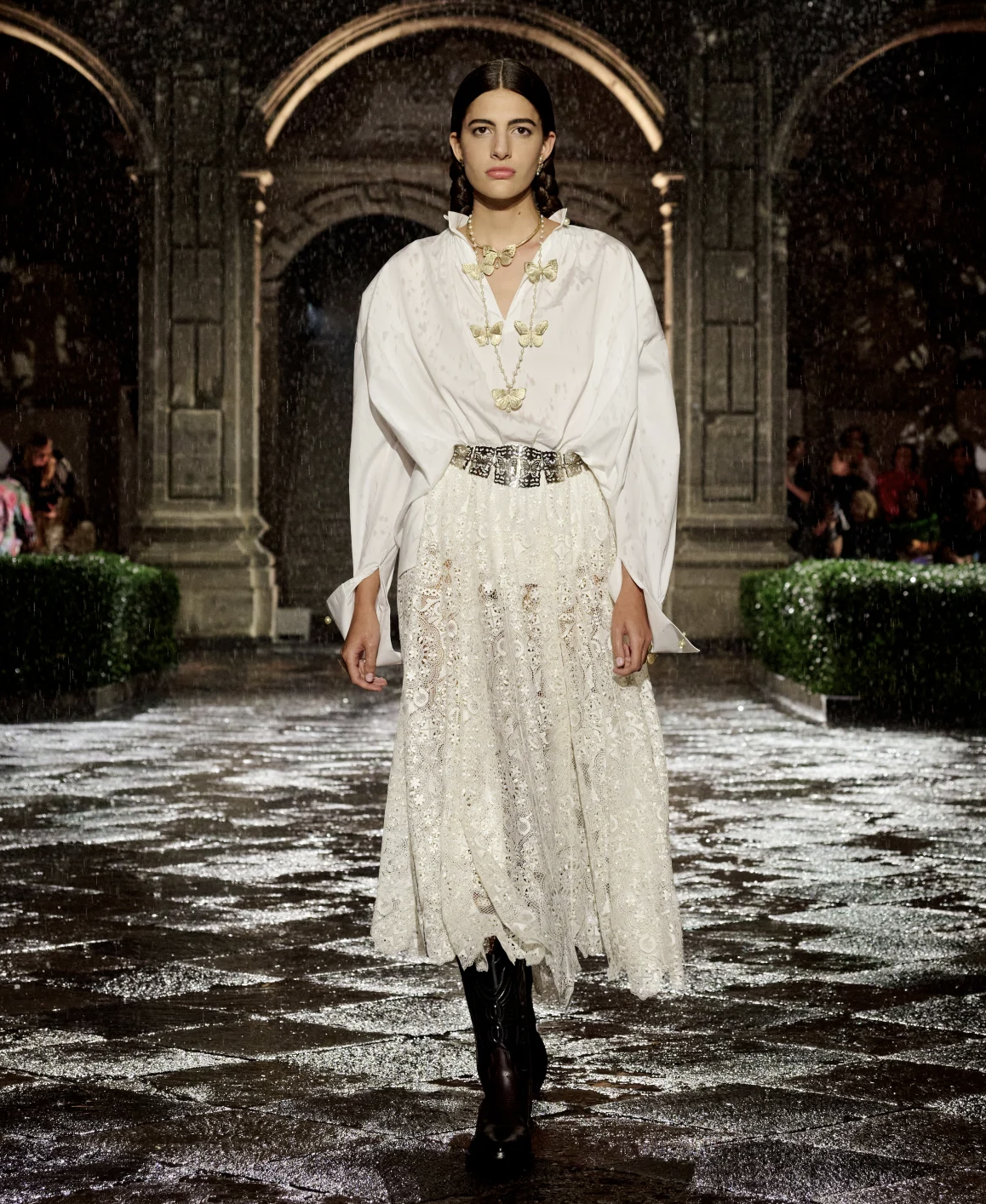 Dior Collaborates with Mexican Artisans