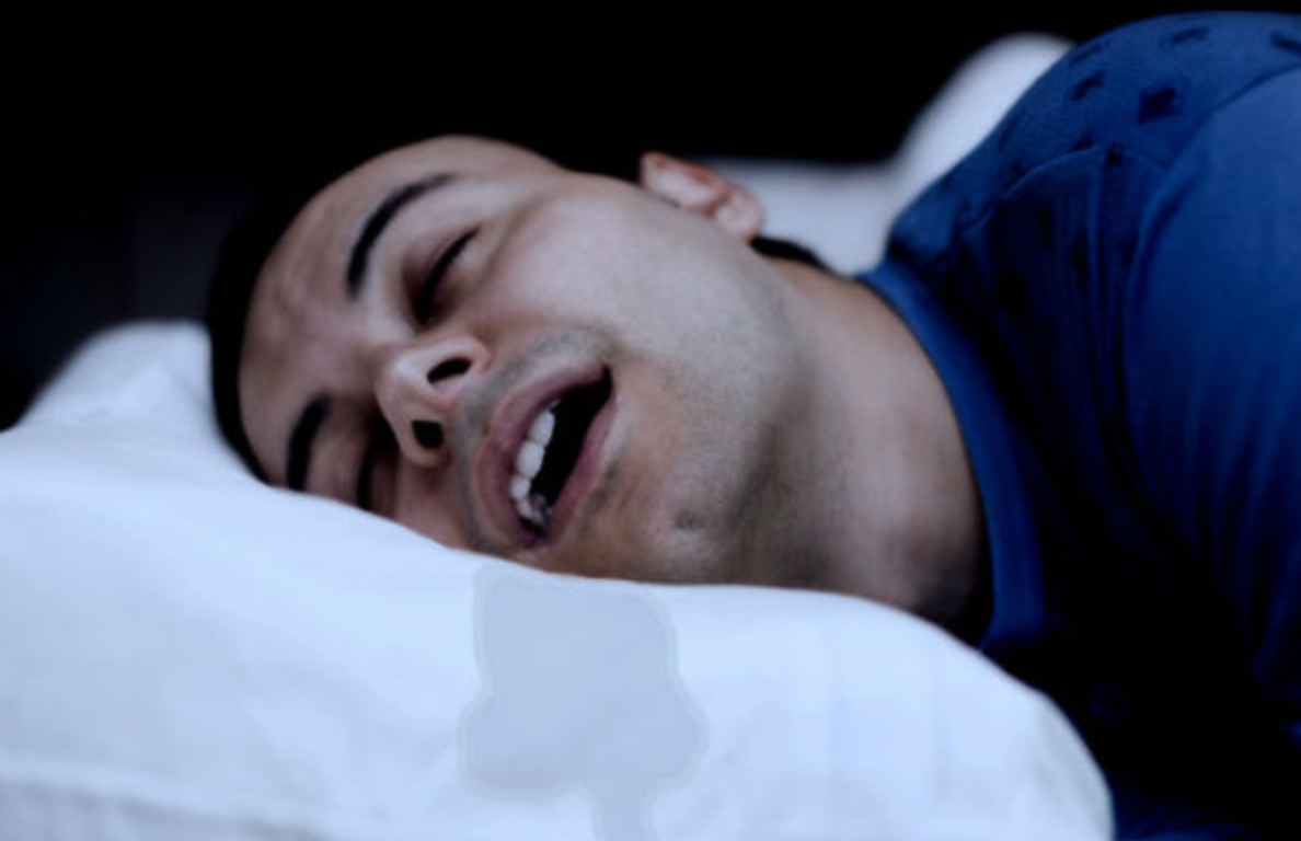 Bacteria and fungus are hiding in your unwashed pillowcase