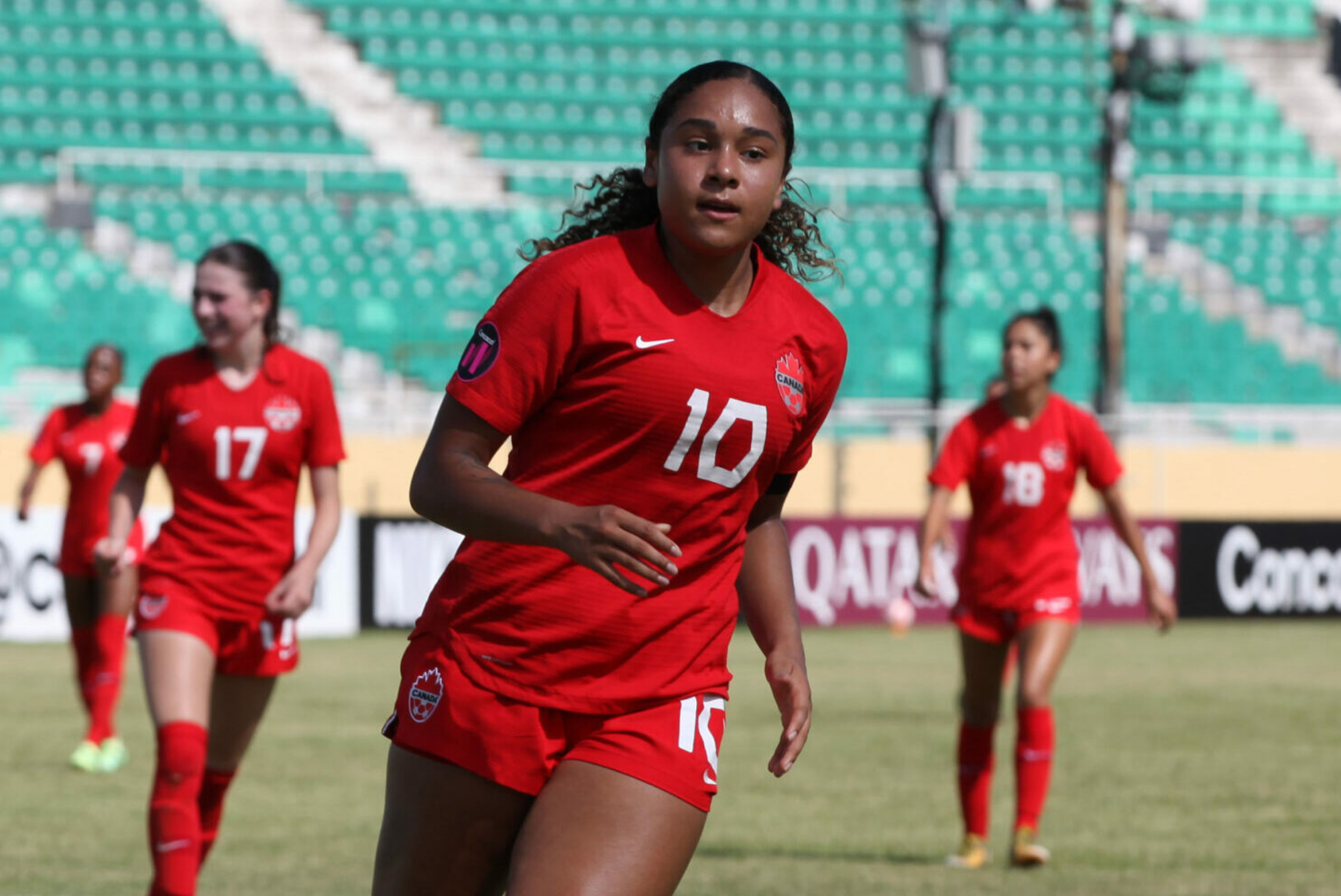 Canadian teenager Olivia Smith turns pro, signs with Portugal’s Sport &hellip;