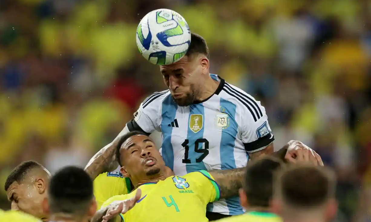 Argentina hand Brazil third straight loss after crowd violence delay in Rio