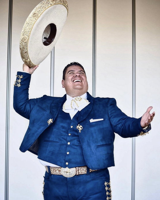 Julian Torres y Mariachi Cenzontle signs to Snoop Dogg’s Death Row