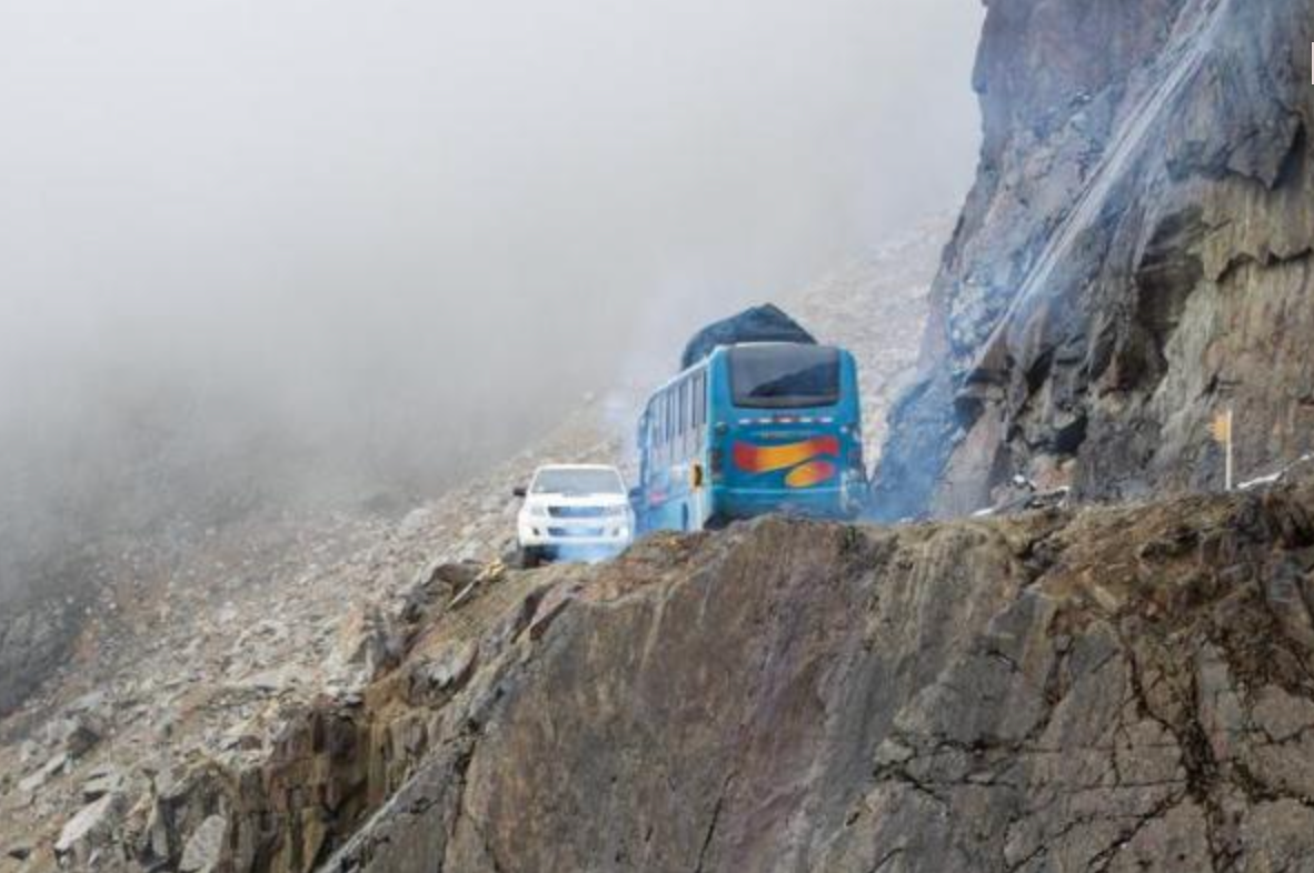 23 die in Peru after bus crashes into river