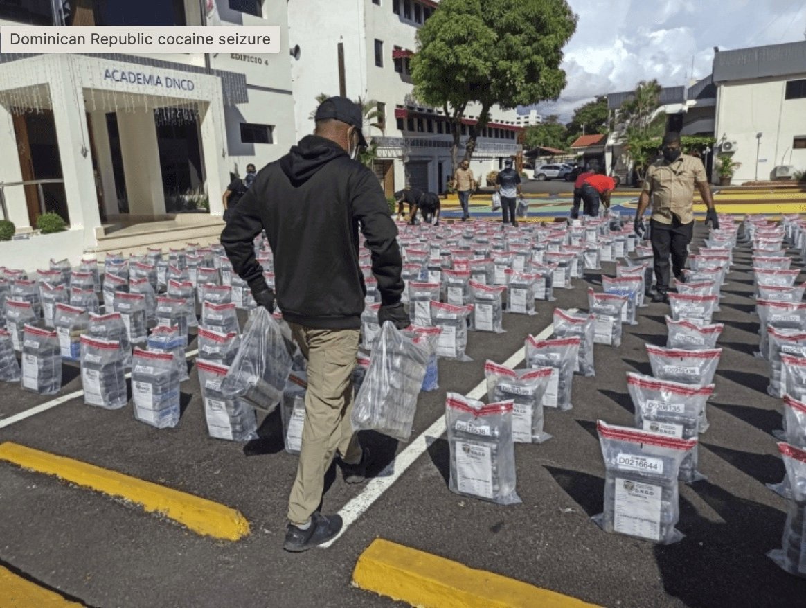 Dominican Republic authorities seize 9.5 tons of cocaine