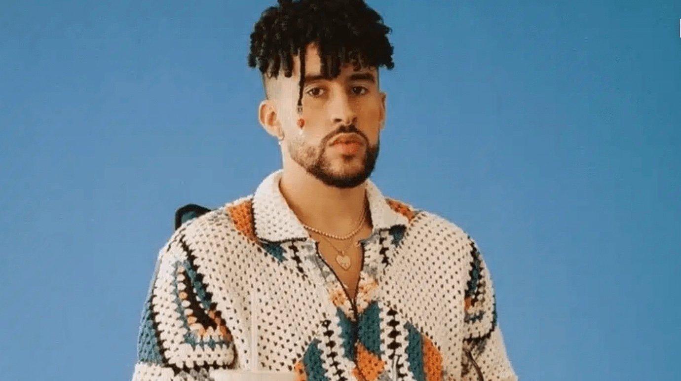 Bad Bunny’s DeBÍ TiRAR MáS FOToS breaks Spotify record