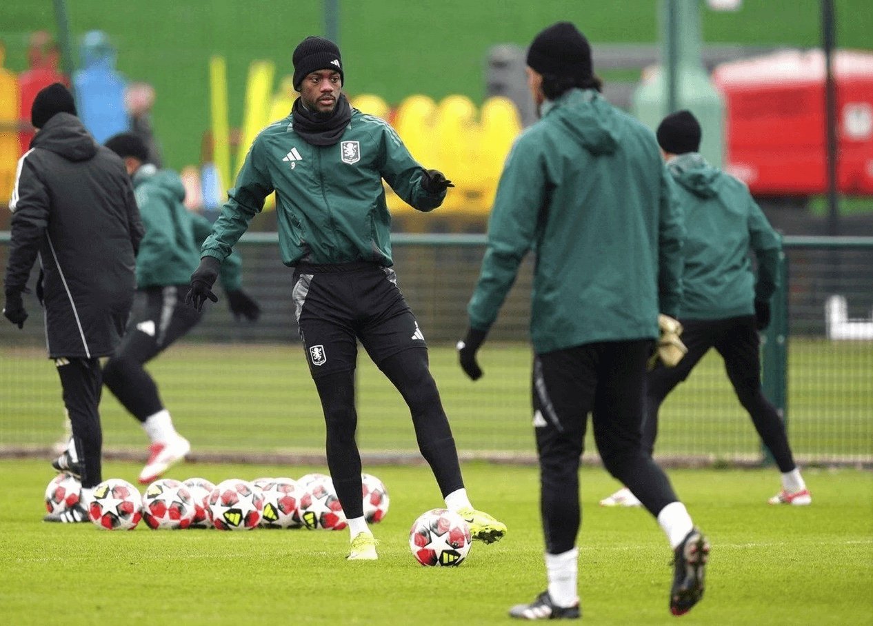 Colombia Jhon Duran joins Ronaldo at Al-Nassr from Aston Villa