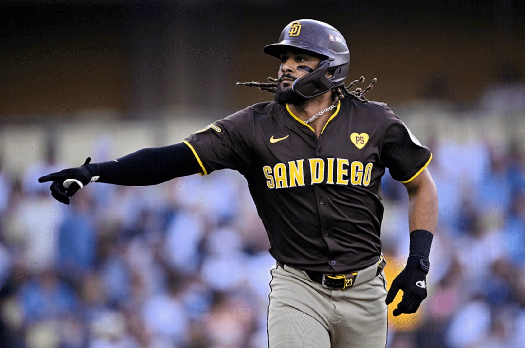 Fernando Tatis Jr. signs with Rimas Sports for management