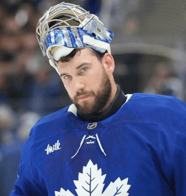 Stolarz out of hospital after leaving game 1 in a stretcher