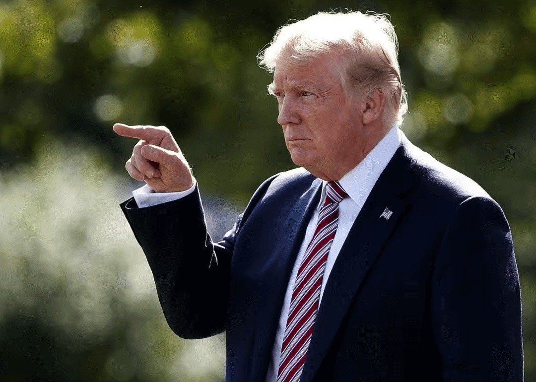 Trump Threatens 100% Tariff on Canada Over Potential China Deal