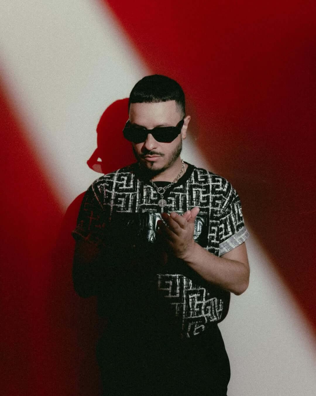 Fito Blanko Brings New Music & Intimate Live Show to Vaughan