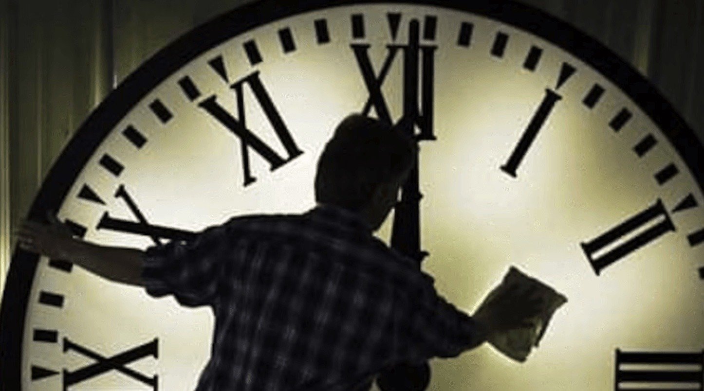 Time to Fall Back: Daylight Saving Ends Soon for Canadians