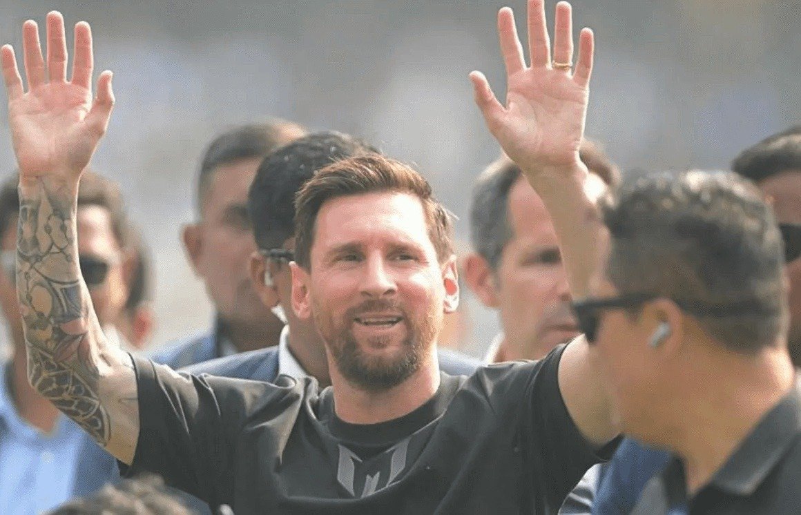 Lionel Messi’s India Tour Starts With Chaos in Kolkata